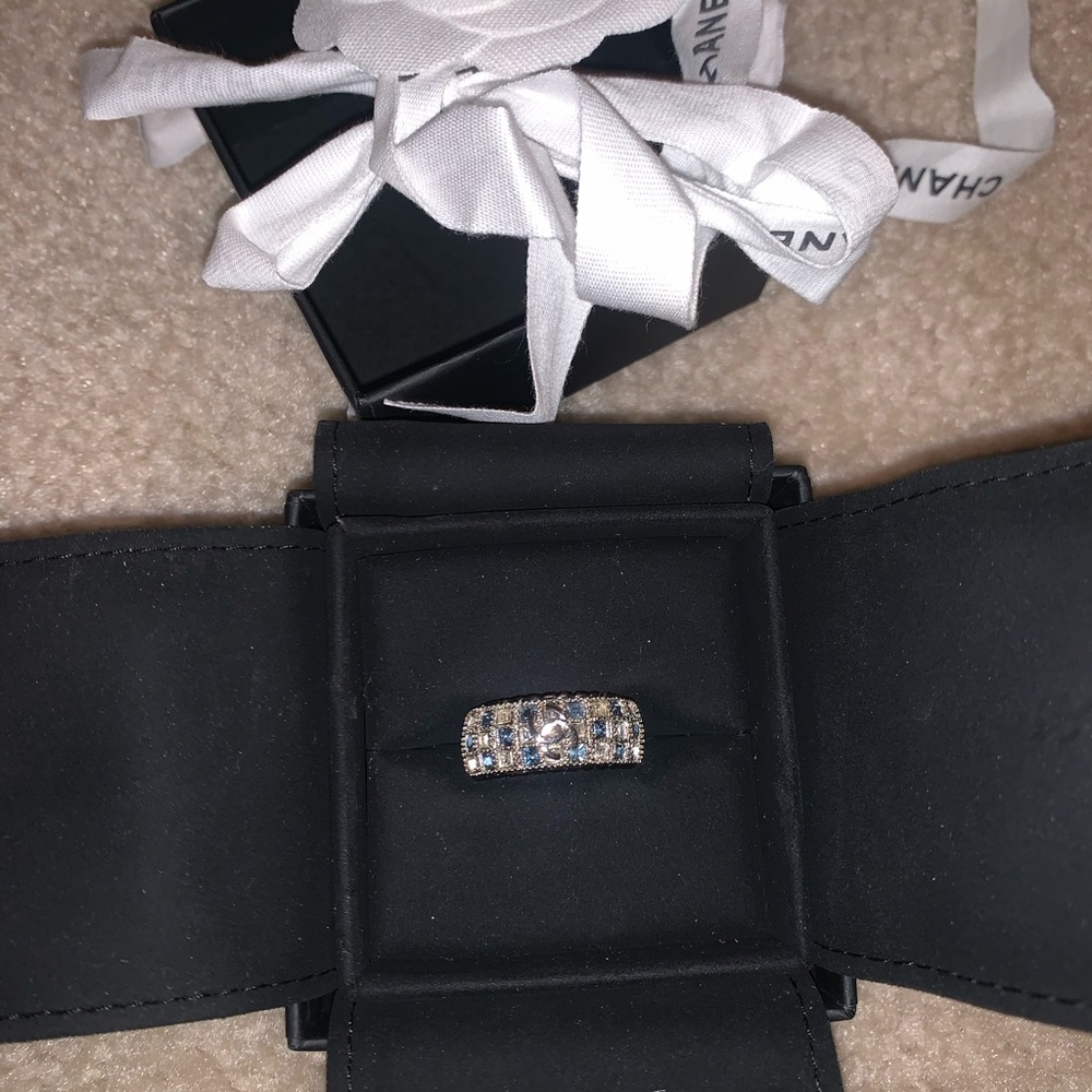 ❌SOLD❌Chanel ring